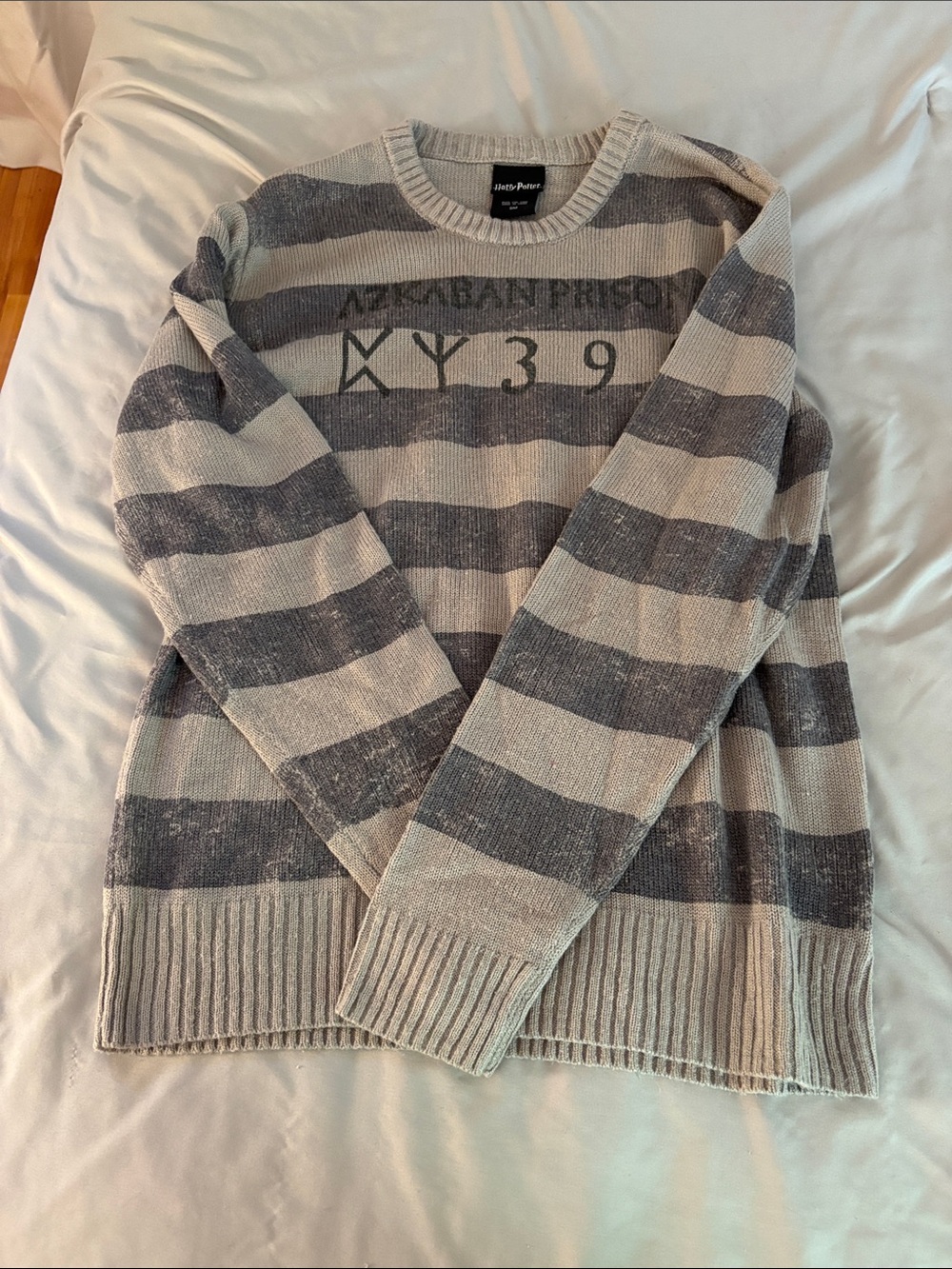 Azkaban Prison KY39 Striped Crewneck Sweater - Gray/Cream